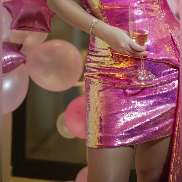 Nadine Merbai hot pink skirt size S/M - Picture 3 of 4